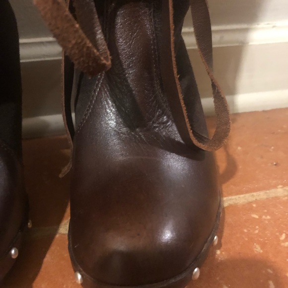 Beautiful boots - Picture 5 of 6